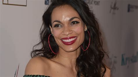 Rosario Dawson Shares Completely Nude NSFW ...